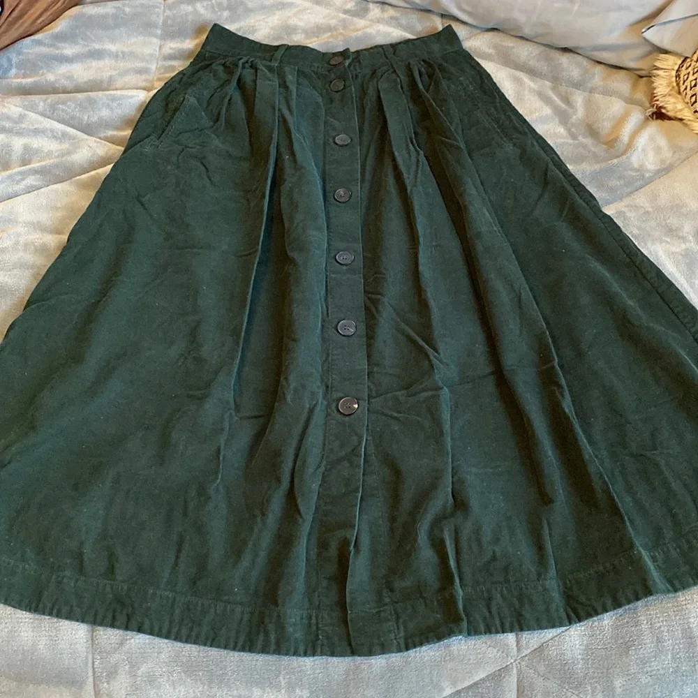 Toast corduroy midi skirt - Picture 1 of 4